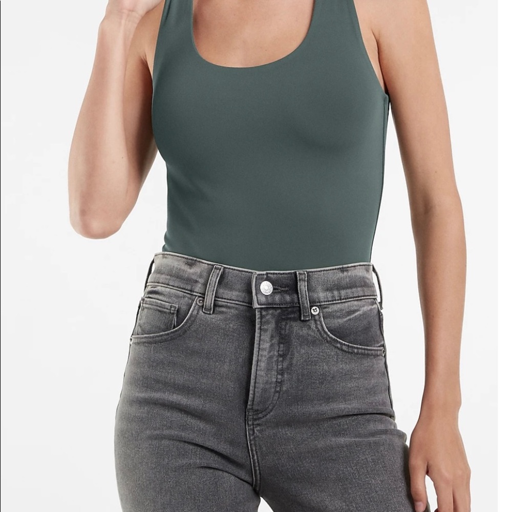 Express Green Body Contour Scoop Neck Thong Bodysuit Size L